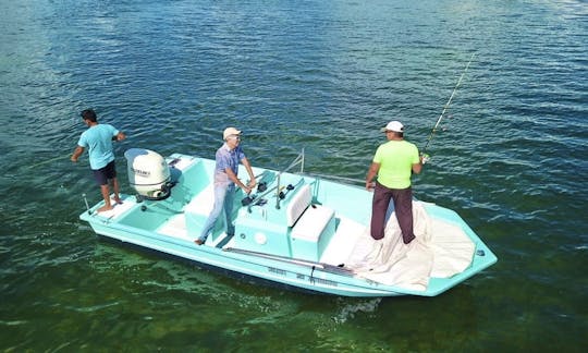 Fly Fishing Cancun Large Boat 4 people plus crew