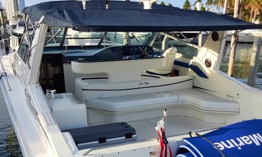 ''Kings Ransom'' Sea Ray 420 Sundancer Motor Yacht Rental in Miami Beach, Florida