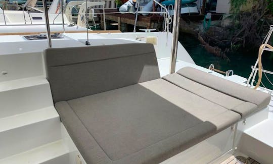 Luxury 2014 Catamaran 45 Relax and fun in Marina La Cruz