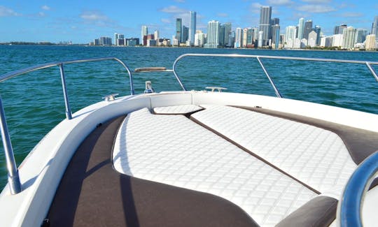 SESSA 30' Let us take your experience on the water to next level.