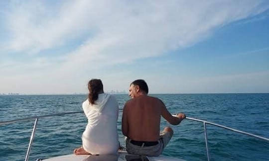 Capitán Sea Ray Sundancer de 31', diversión en Chicago a bordo