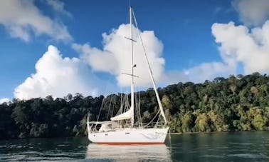 Beneteau 43' Sailing adventure in Langkawi islands.