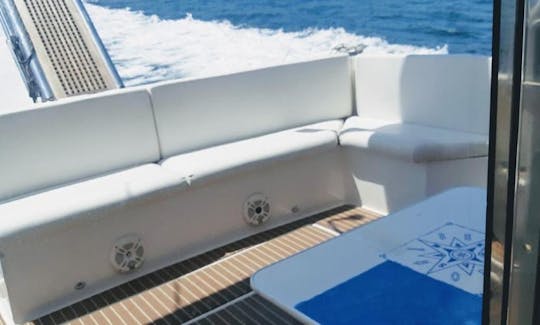 Intermarine 44ft Flybridge Yacht for Charter in Rio de Janeiro