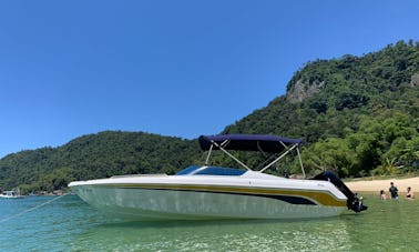 ¡Lancha motora Rival 2020 de 26 pies para la puesta de sol en Río de Janeiro!