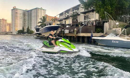 Same day rentals !
(Can book in advance)

BRAND NEW JETSKIS !

Supercharged/Non-supercharged 

8 jetskis ready to go !!!!

Feel free to ask any questi