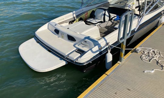 10 Passenger Boat Rental, Millerton Lake CA
