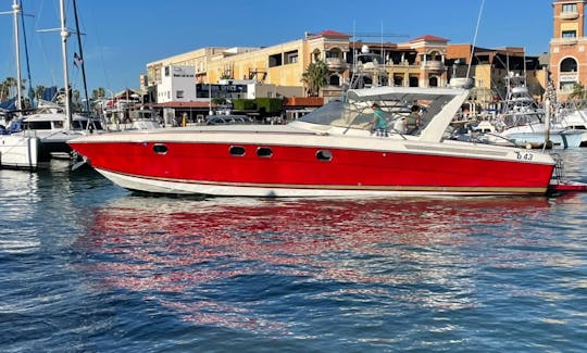 Alquiler de yate 43' Baia Motor en Cabo San Lucas, México