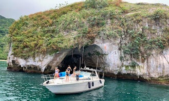 Get on the yacht 46 ft to go to the best beaches in Puerto Vallarta Mexico