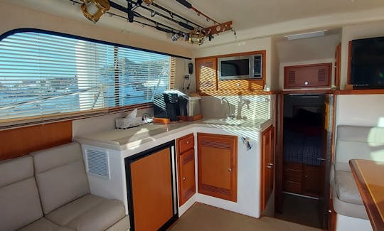 35' Cabo Flybridge à Cabo San Lucas