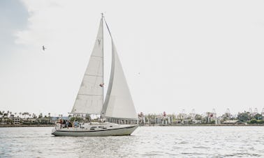 Location de voilier Ericson Racer/Cruiser de 32 pieds à Long Beach, en Californie