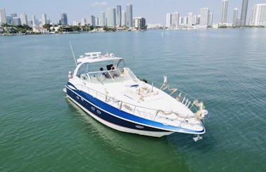 48' Cruiser Yacht Express for Charter in Miami