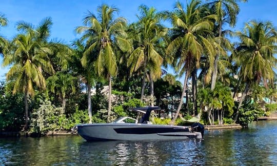 Pure Luxury Dream on the Water - Brand New Aviara AV32 in Fort Lauderdale