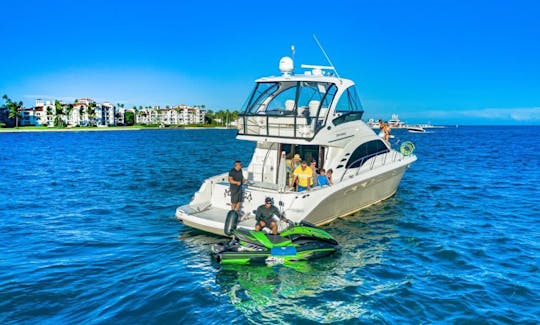 💥 Entre na água com estilo com este SEA RAY de 58 pés para até 12 pessoas em Miami 