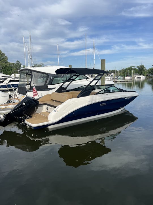 2022 Sea Ray SDX Boat with Captain Included!