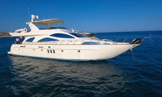 80' HN Luxury Yacht in Cabo San Lucas (4 hour minimum)