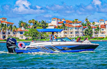 🚤 Monterey 24ft up to 8 people in Miami Beach, Florida || 🎉 ASK FOR THE FREE HOUR 🎉