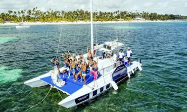 Catamarã à vela e a motor para cruzeiros e comemorações 🎉 Melhores prêmios de 2025 🎉