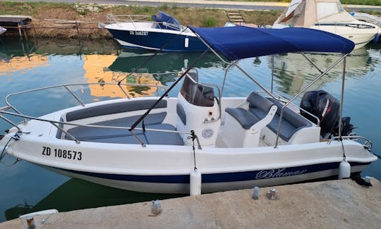 Bluemax 19 Motorboat for Daily Rent in Vir