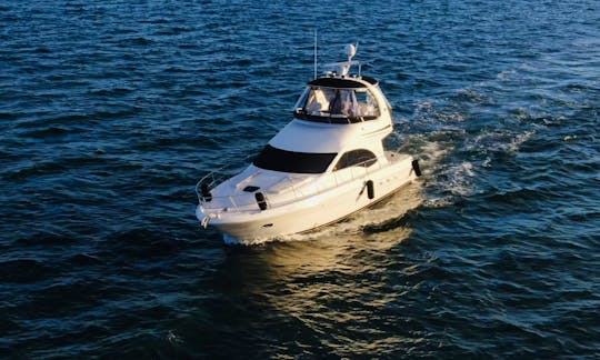 Sea Ray 47' For rent in Miami