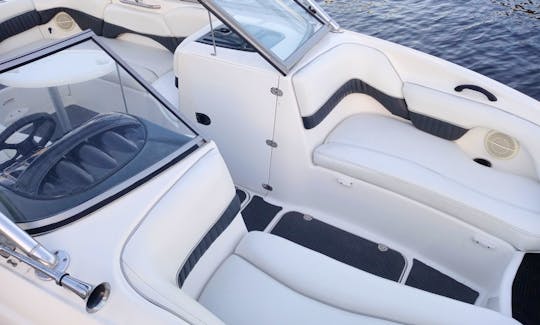 Yamaha Luxury Jet Boat /// Touring /// Fishing /// Sunsets and more …