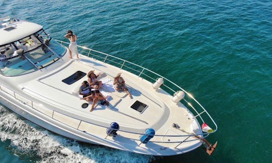 Private luxury yacht 60ft Sea Ray Sundancer! The best boat in Cancun!