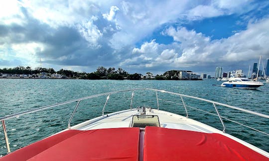 60' Ferretti Luxury Flybridge Yacht Charter in Miami