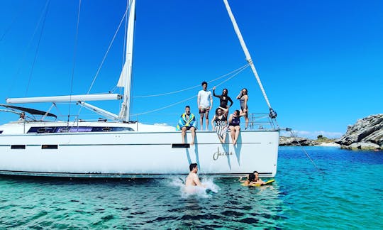 Luxury Sailing Experience in Fremantle, Western Australia