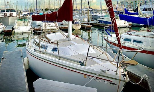 1979 Classic Catalina 30' Sailboat for Amazing Charter in Marina Del Rey
