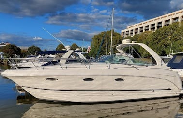 Beautiful Chaparral 35ft Cruiser for rent in Washington, D.C.