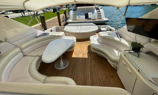 ''Nickole II'' Sea Ray Sundancer Motor Yacht Rental in Miami Beach, Florida