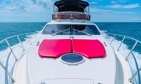 "Lady Dani" Azimut 50 Flybridge