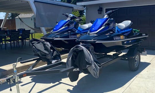 2 Yamaha EX Sport Jet Skis for Rent in North Hollywood