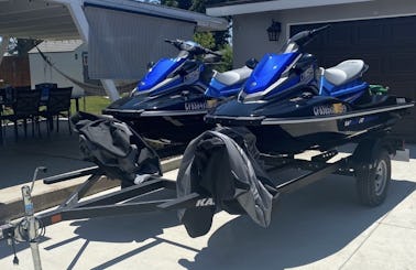 2 Yamaha EX Sport Jet Skis for Rent in North Hollywood