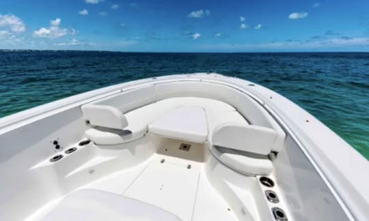 2018 Edgewater 32ft Luxury Center Console in Kawaihae!!