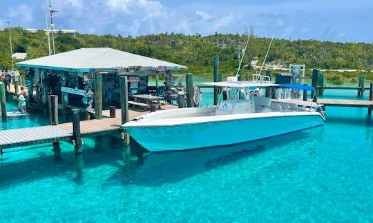 39FT VENTURE CENTER CONSOLE - SWIMMING ALL INCLUSIVE PIGS TOUR TO 5 ISLANDS
