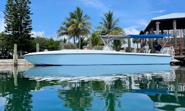 45ft Center Console (COBALT) All inclusive tour to swimming pigs and turtles in Eleuthera