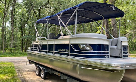 NEW 2021 Captained Pontoon Boat in Sarasota