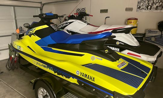 Yamaha VX Waverunner Jet Skis Available for Rent in California