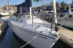 1984 Classic Catalina 30ft Sailboat for Charter in Sausalito, California