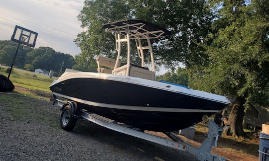 2022 Center Console Yamaha Jet Boat in Washington, NC