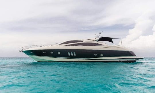 Sunseeker 82' Luxury Mega Yacht for Charter in Soledad de Graciano Sánchez