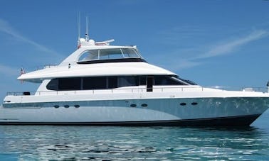 Mega Luxury Lazzara 80'ft VIP Yacht for Charter in Newport Beach, CA