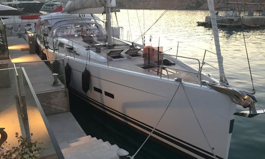 Hanse 575 fast cruiser with Williams turbo jet 100 hp