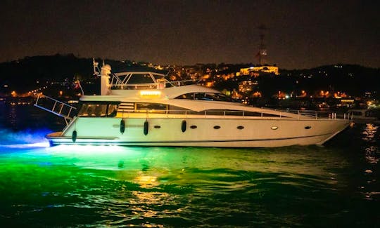 '22 meters Luxury Yacht in Bosphorus