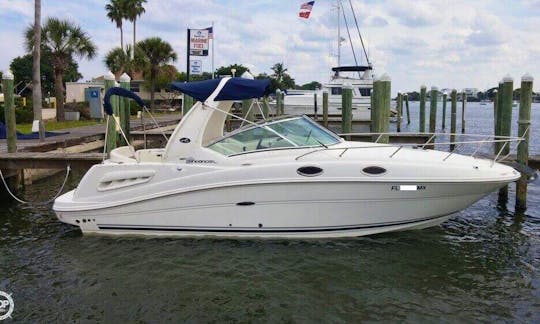 29ft Luxury Boat-Newport Harbor Cruise. Dock and Dine offers. We host Parties! COVIDsafe