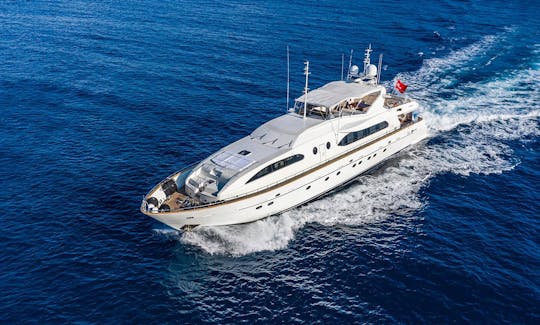 Croisières de luxe en yacht à moteur (Falcon115) à Bodrum