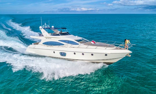 💥 Hit the Water in Style with this Azimut 68' for up to 12 people in Miami (1 extra free hour included))