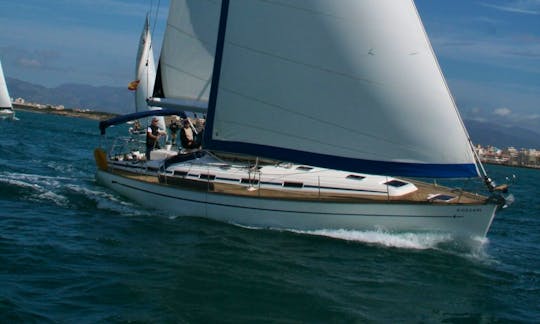55' Ketch Monohull to discover the Bay of Bahia