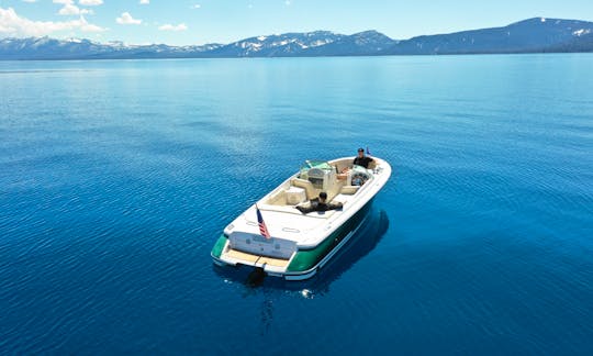 Chris Craft Launch 25ft Private Boat Tours on Lake Tahoe