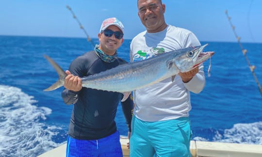 タークス・カイコス諸島の深海釣り